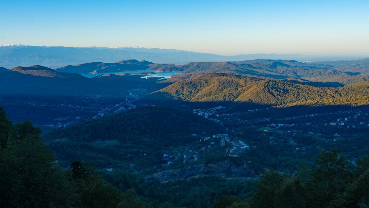Chateau Dio Ambrolauri Bagian luar foto